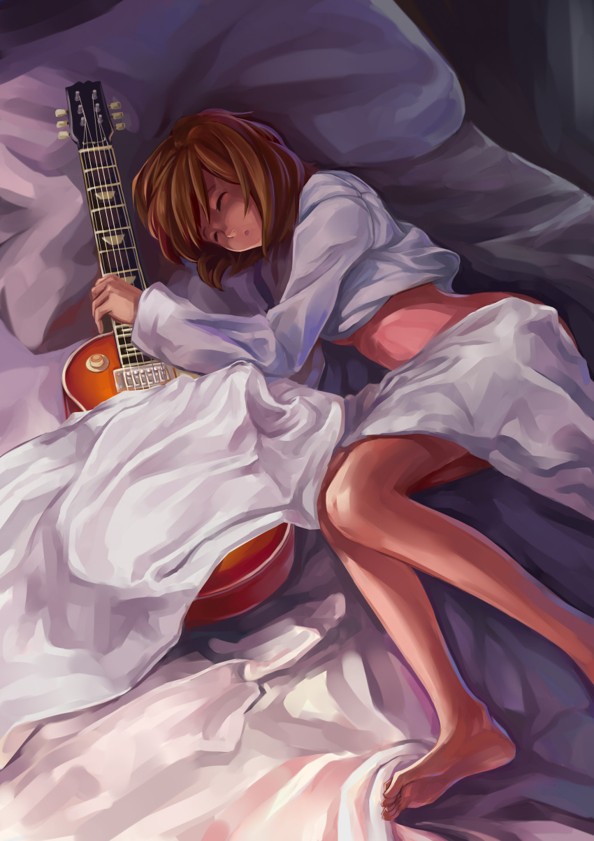 absurdres barefoot bed bed_sheet brown_hair closed_eyes eyes_closed feet gibson guitar highres hirasawa_yui instrument k-on! les_paul lying midriff on_side pillow short_hair sleeping solo xiamianliele