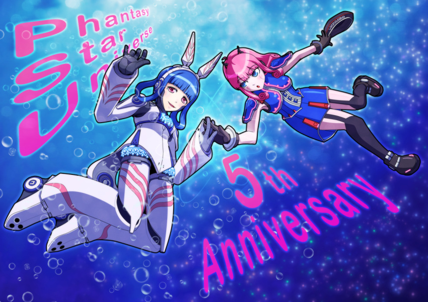 :o afloat android anniversary bangs black_gloves black_legwear blue_background blue_dress blue_eyes blue_hair blunt_bangs blush bubble crossover dress english garters gloves hair_rings hairband hand_holding hat hat_removed headwear_removed holding_hands light_smile looking_at_another looking_down lou multiple_girls phantasy_star phantasy_star_portable phantasy_star_universe pink_eyes pink_hair robot_ears shoes short_hair shoulder_pads skirt sleeveless syo_amabane text thigh-highs thighhighs title_drop underwater vivienne_(phantasy_star) water