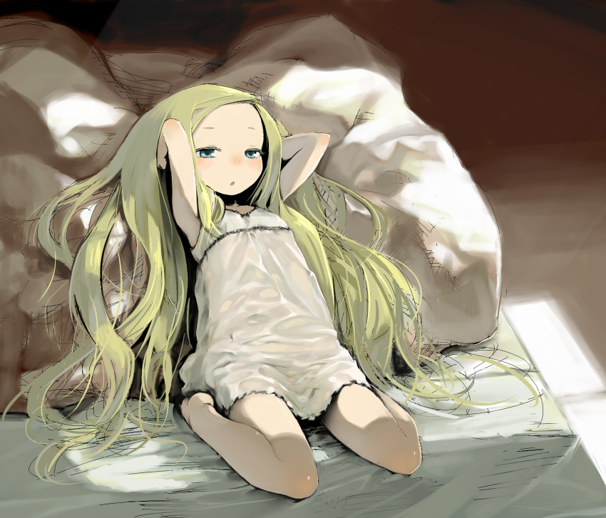 arms_up barefoot bed blonde_hair blue_eyes datsuryokugen flat_chest highres loli nightgown original pillow sketch solo