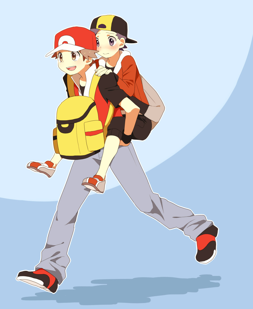 2boys backpack bag baseball_cap blue_background blush carrying gold_(pokemon) hat highres multiple_boys open_mouth piggyback pokemon pokemon_(game) pokemon_frlg pokemon_hgss pumpkinpan red_(pokemon) red_(pokemon)_(remake) running
