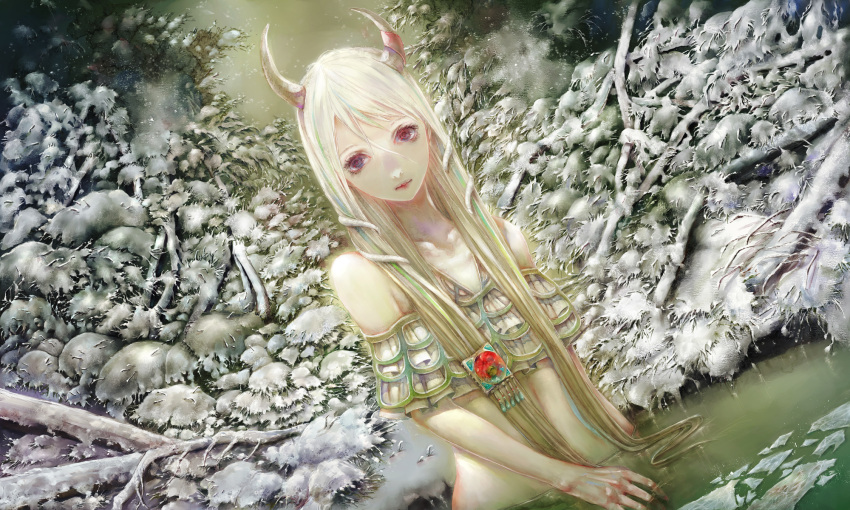 alternate_costume bare_shoulders dutch_angle ex-keine green_hair highres horn_ribbon horns kamishirasawa_keine long_hair looking_at_viewer multicolored_hair open_mouth partially_submerged red_eyes ribbon silver_hair snow solo touhou two-tone_hair water yogisya