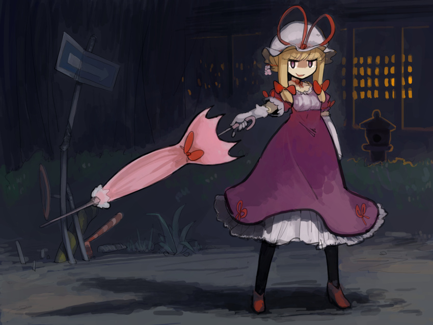 blonde_hair collarbone hat hat_ribbon juraki_hakuaki open_mouth puffy_sleeves purple_eyes ribbon road_sign short_hair short_sleeves sign smile solo standing touhou umbrella violet_eyes yakumo_yukari