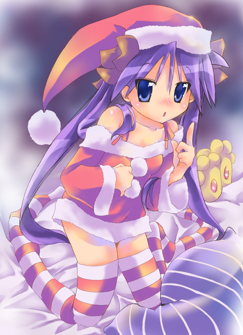 bare_shoulders bed blue_eyes hat hiiragi_kagami kneeling long_hair lucky_star nyanmilla purple_hair santa_costume santa_hat striped striped_thighhighs thigh-highs twintails