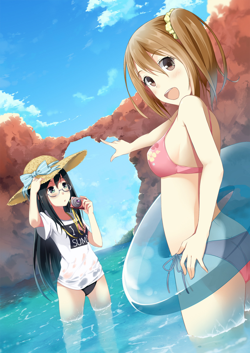 :d ass azunyan73 bikini black_eyes black_hair blush bow brown_hair camera cloud clouds glasses green_eyes hand_on_hat hat hat_bow hat_ribbon heart highres holding innertube long_hair looking_back multiple_girls open_mouth original partially_submerged pointing ribbon side-tie_bikini side_ponytail sky smile straw_hat sun_hat swimsuit swimsuit_under_clothes t-shirt wading water