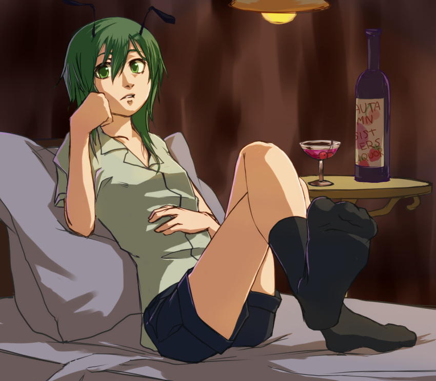 amayadori-tei antennae bed black_legwear bottle chin_rest crossed_legs feet glass green_eyes green_hair kneehighs looking_at_viewer no_shoes parted_lips pillow short_hair shorts sitting sitting_on_bed soles solo teenage toes touhou wriggle_nightbug
