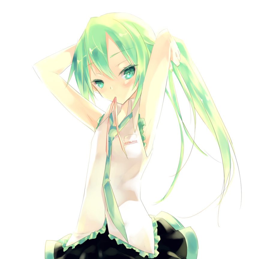 green_eyes green_hair hairdressing hatsune_miku highres mouth_hold vocaloid