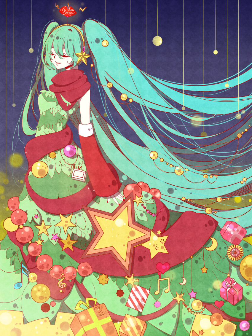 2012 artist_name christmas_tree christmas_tree_(cosplay) closed_eyes dated detached_sleeves dress eyes_closed gift green_hair hatsune_miku highres long_hair merry_christmas miso1006 musical_note nail_polish solo star twintails very_long_hair vocaloid xmas_tree
