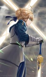artoria pendragon (fate) from fate/stay night by noian saber