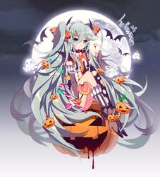 hatsune miku from halloween by xianguang