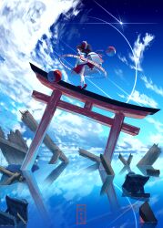 hakurei reimu from touhou