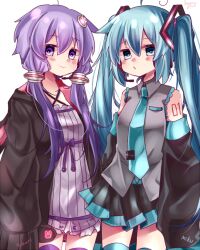hatsune miku from vocaloid by shimashiro itsuki