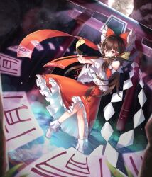 hakurei reimu from touhou