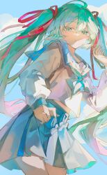 hatsune miku from vocaloid by rimu (ringokurimu)