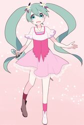 hatsune miku from vocaloid by moti