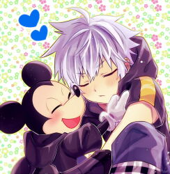 mickey mouse from disney by anoko (darenokoanoko)