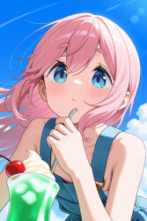 kagamihara nadeshiko from yurucamp