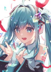 hatsune miku from vocaloid by kurobikari