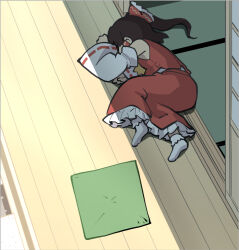 hakurei reimu from touhou by haniwa (leaf garden)