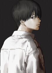 tsujinaka yoshiki from hikaru ga shinda natsu