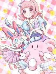 blissey from pokemon by saki pokeoekaki