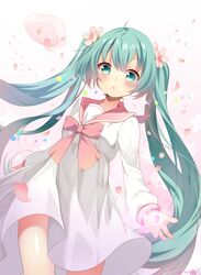 hatsune miku from vocaloid by temari (deae)