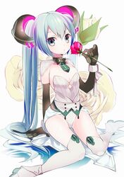 hatsune miku from vocaloid by 6 (roku)