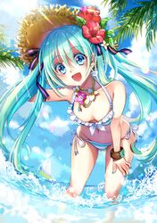 hatsune miku from vocaloid by maronie.