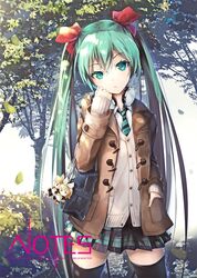 hatsune miku from vocaloid by ajigo
