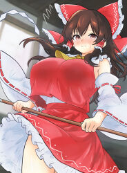 hakurei reimu from touhou