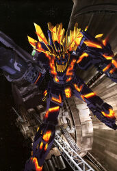 unicorn gundam banshee from gundam