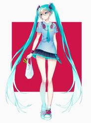 hatsune miku from vocaloid by 1055