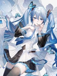 hatsune miku from vocaloid