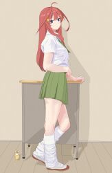 nakano itsuki from go-toubun no hanayome