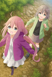 kagamihara nadeshiko from yurucamp