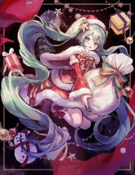 hatsune miku from christmas by pipi (pipinavigation)