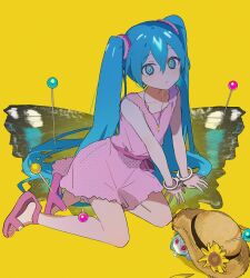 aimaina from vocaloid by hassan (sink916)