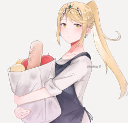 mythra (xenoblade) from xenoblade chronicles (series)