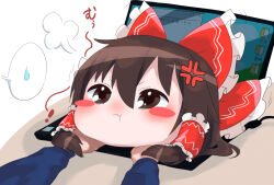 hakurei reimu from touhou