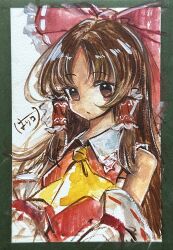 hakurei reimu from touhou by harikona