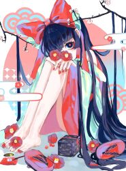 hakurei reimu from touhou