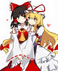 hakurei reimu from touhou