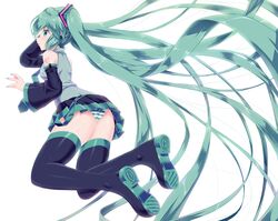 hatsune miku from vocaloid by calcio
