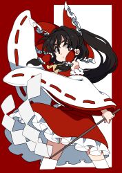 hakurei reimu from touhou by inagata