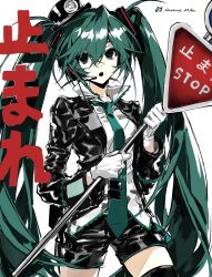 hatsune miku from vocaloid by hanaseto