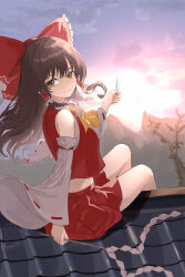 hakurei reimu from touhou