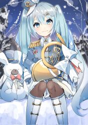 hatsune miku from vocaloid