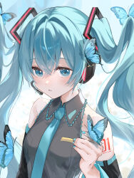 hatsune miku from vocaloid