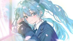 hatsune miku from vocaloid by heremia