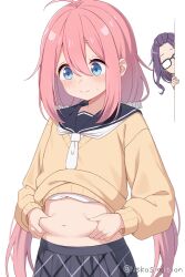 kagamihara nadeshiko from yurucamp