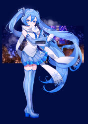 hatsune miku from vocaloid by hieno hiro